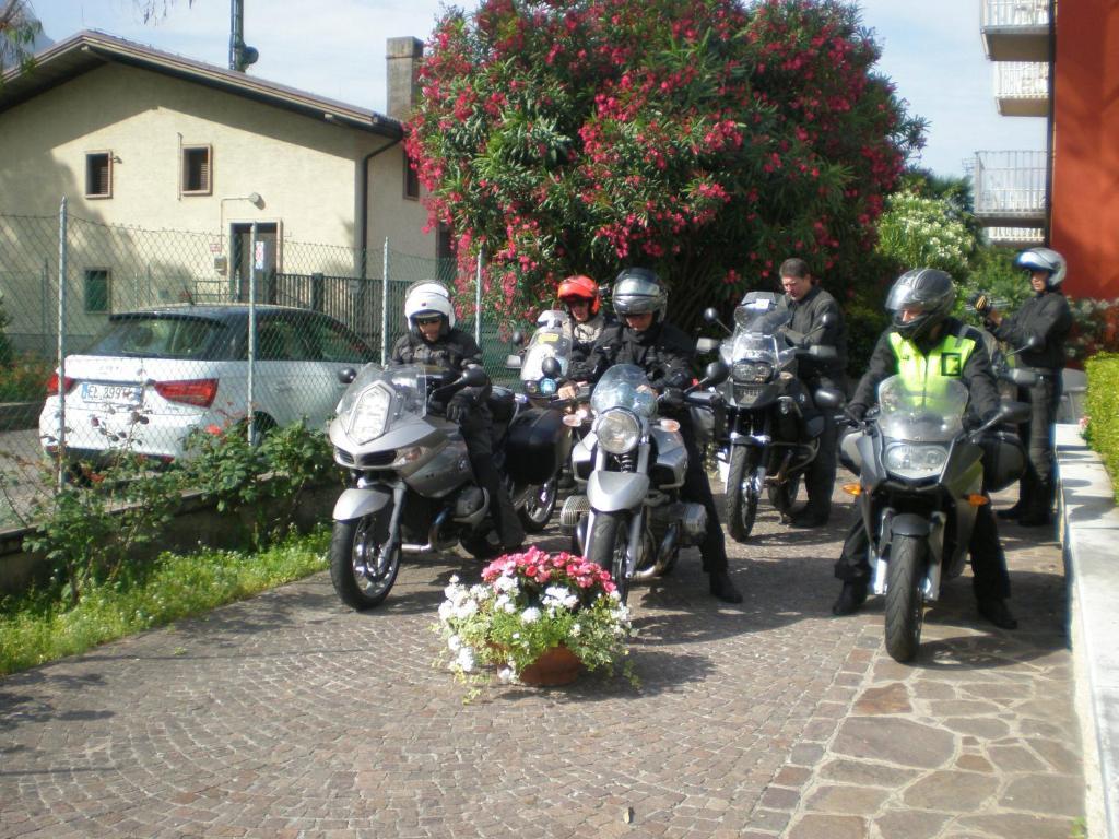 Bike & Wind Hotel Villa Maria Torbole Sul Garda Εξωτερικό φωτογραφία