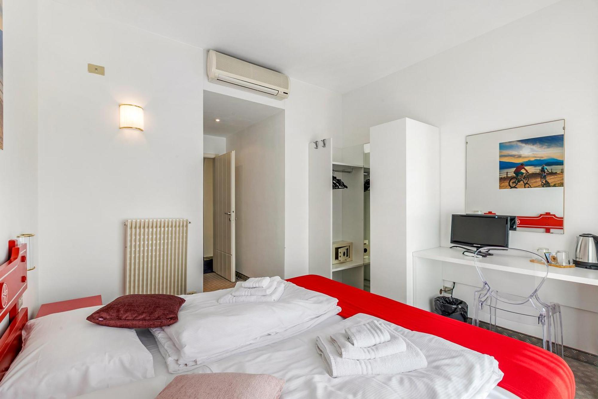 Bike & Wind Hotel Villa Maria Torbole Sul Garda Εξωτερικό φωτογραφία